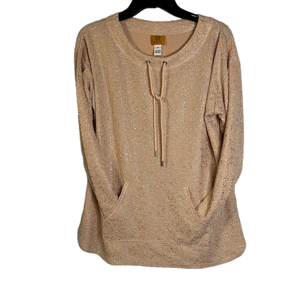 Ruby Rd pullover with kangaroo pockets No hood  M.         C8